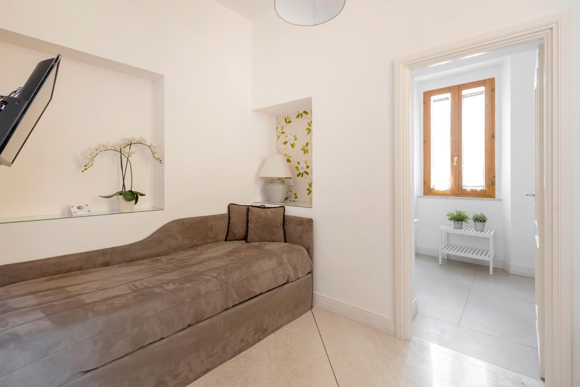 I Fiori De' Mario Suites Рим Екстериор снимка