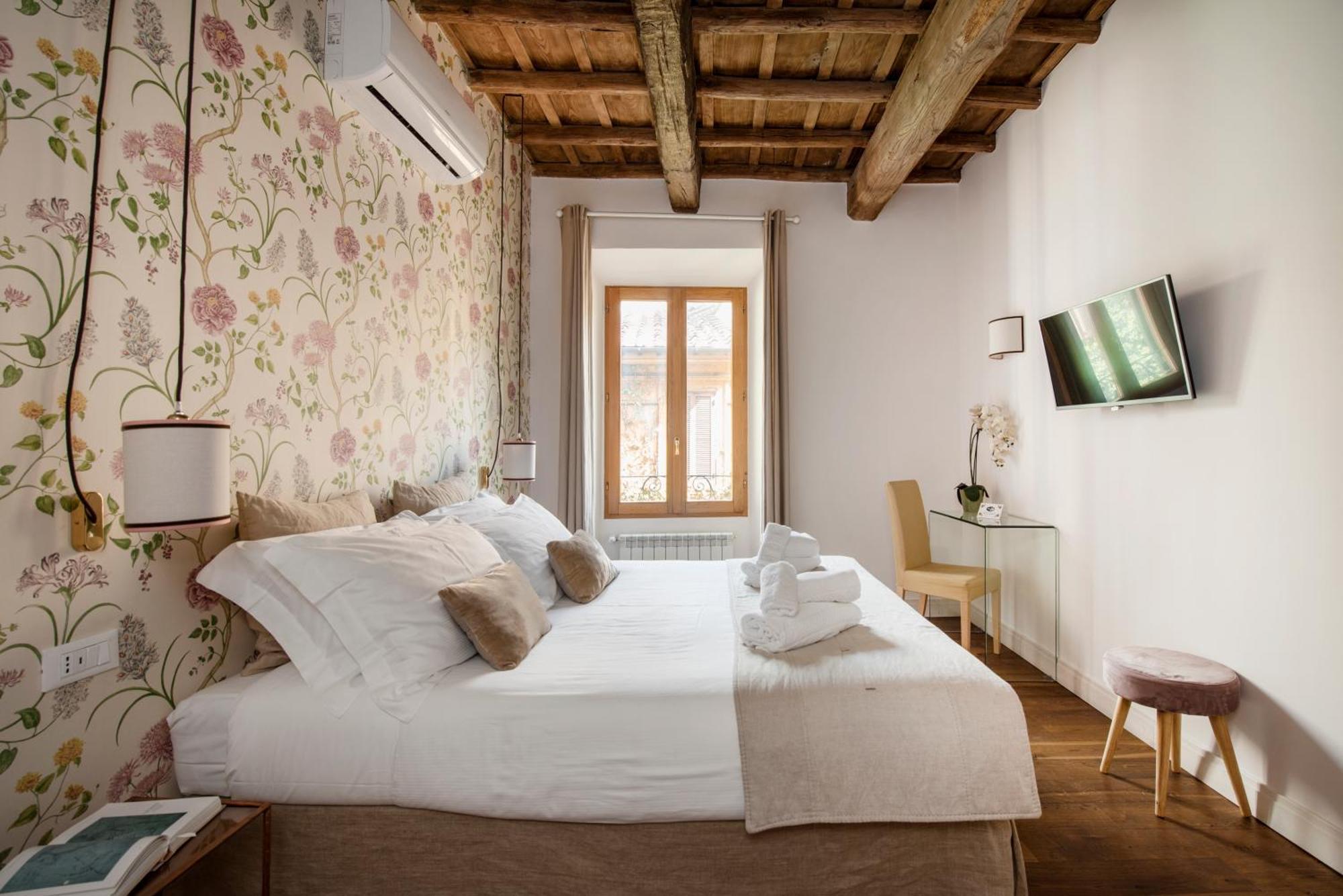 I Fiori De' Mario Suites Рим Екстериор снимка